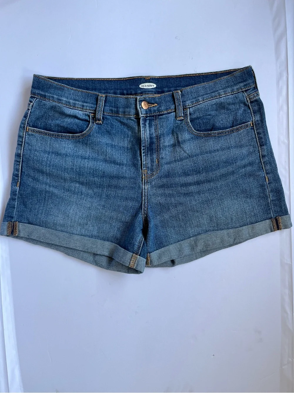 Old Navy WOW Blue Jean Shorts Size 12 Dark Wash Cuffed Denim Mid Rise Selvedge